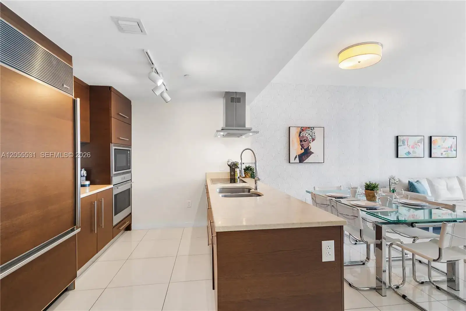 485 Brickell Ave # 2306, Miami FL 33131 photo 5