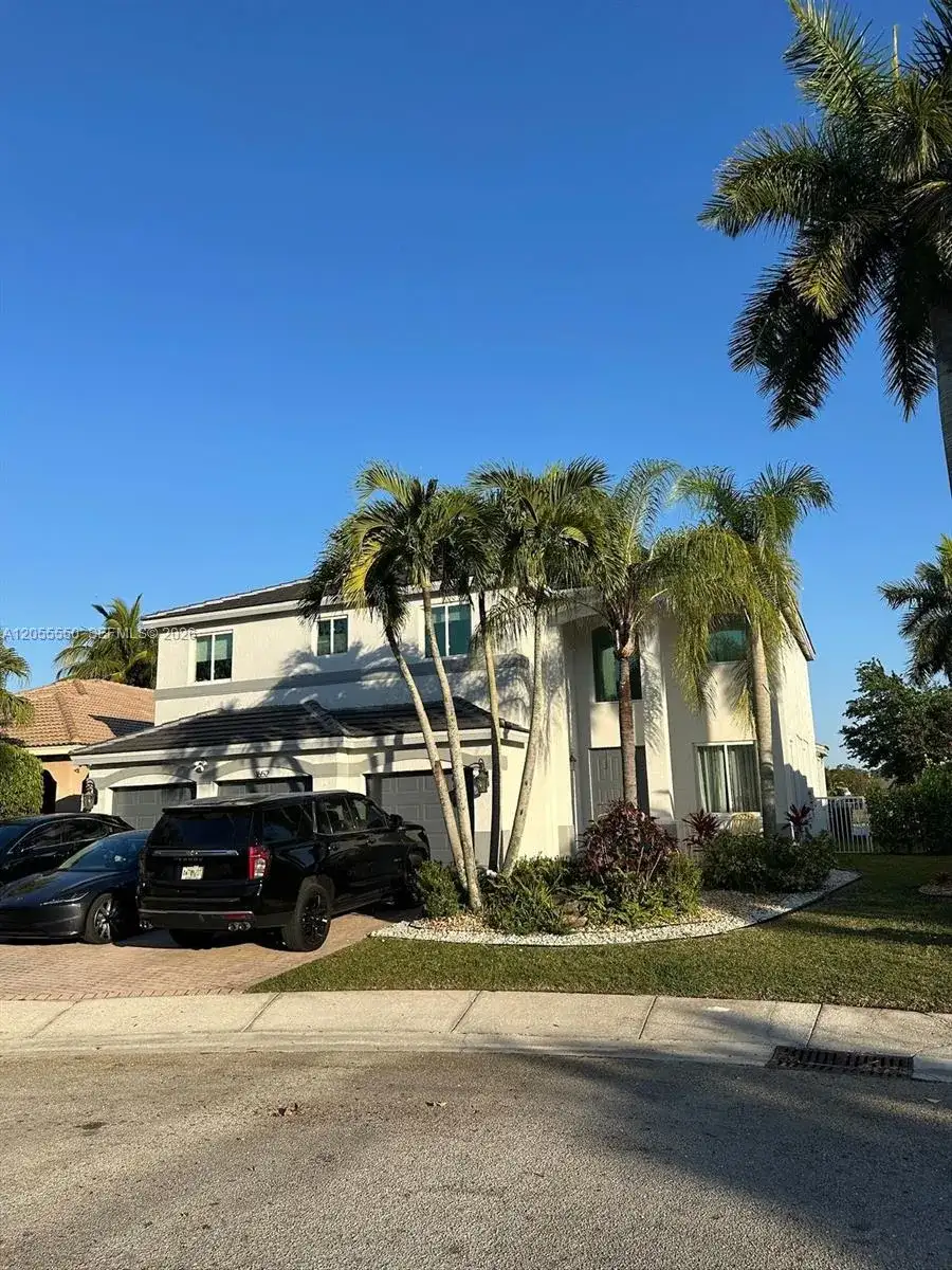 1652 Orchid Bnd, Weston FL 33327 photo 2