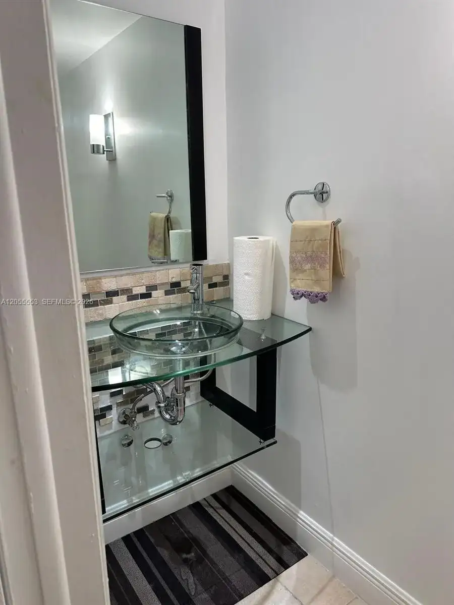 8500 SW 109th Ave # 202, Miami FL 33173 photo 4
