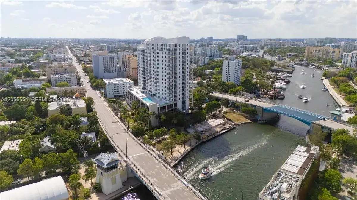 10 SW South River Dr # 806, Miami FL 33130 photo 2