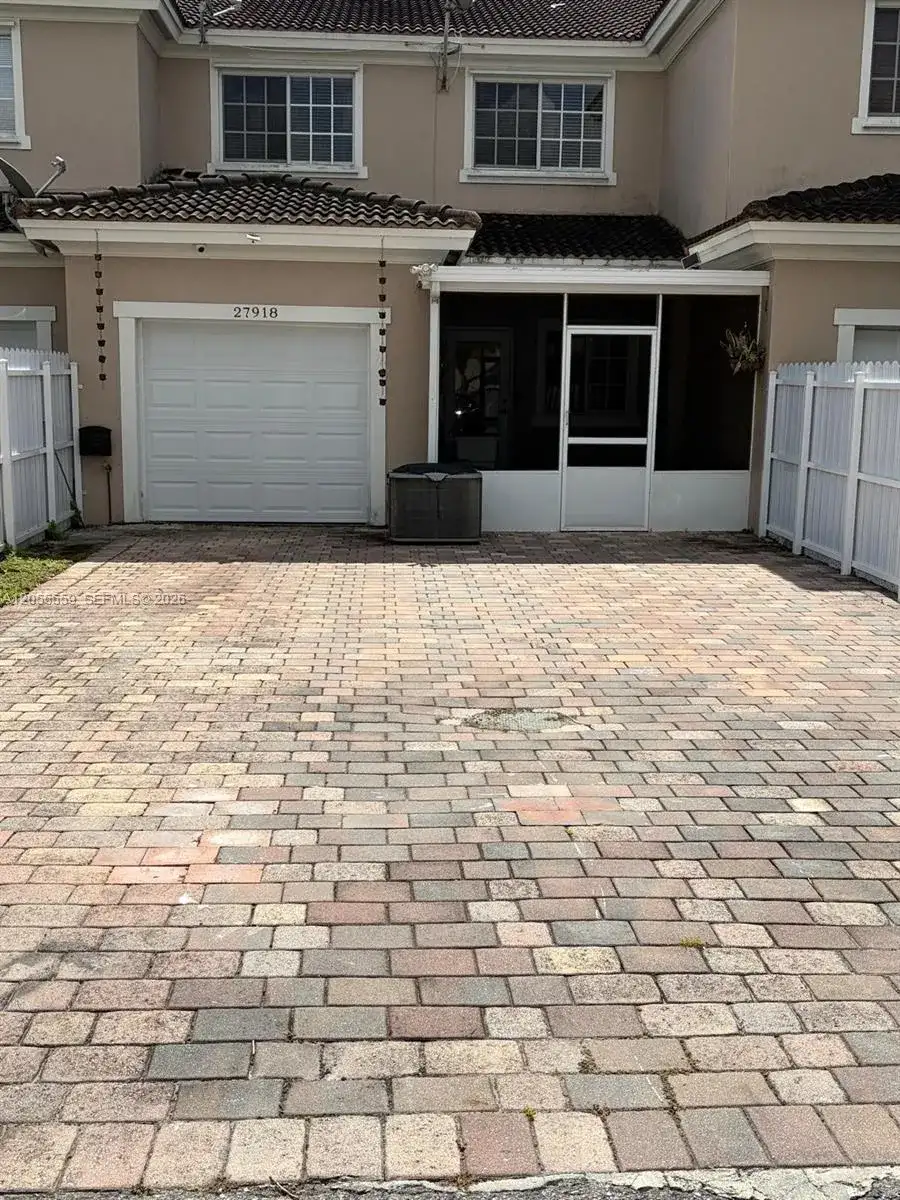 27918 SW 140th Ave, Homestead FL 33032 photo 3