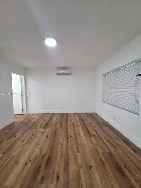 1650 SW 3rd St # 3, Miami FL 33135 photo 4