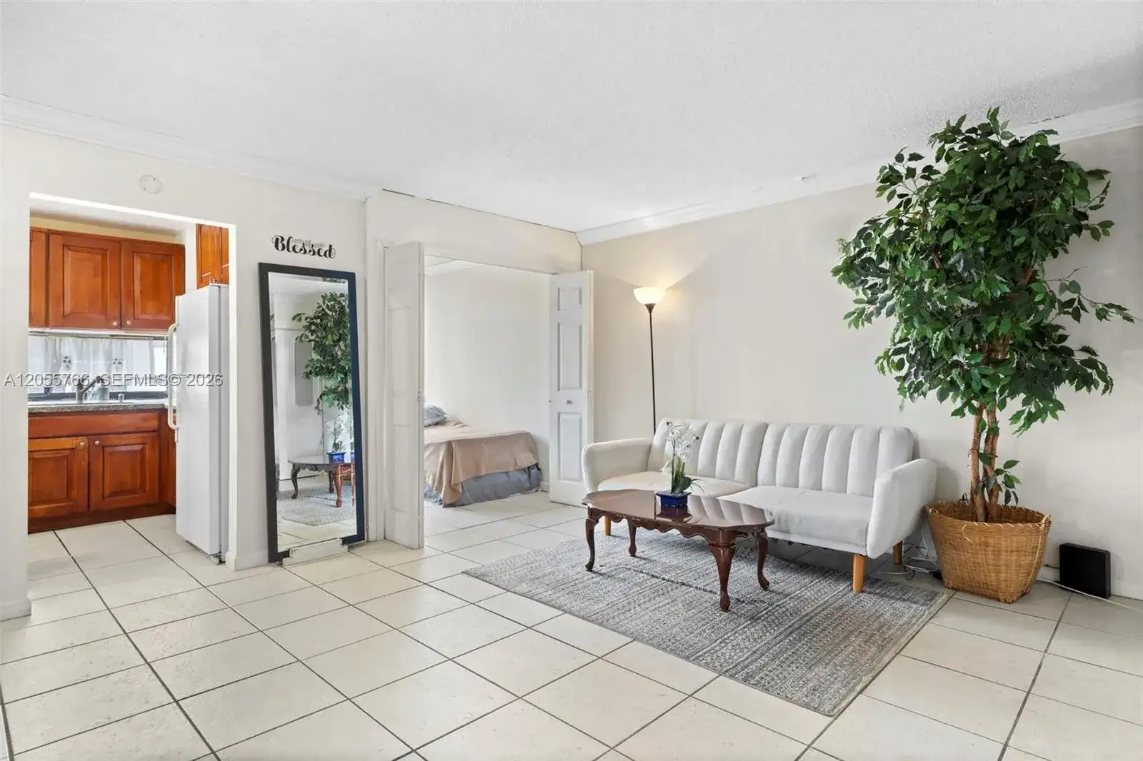 16919 N Bay Rd # 821, Sunny Isles Beach FL 33160 photo 2