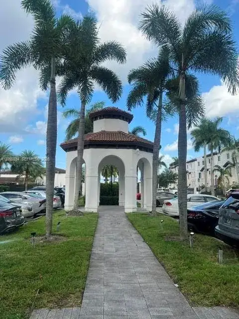 5030 SW 126th Ave # 201, Miramar FL 33027 photo 2