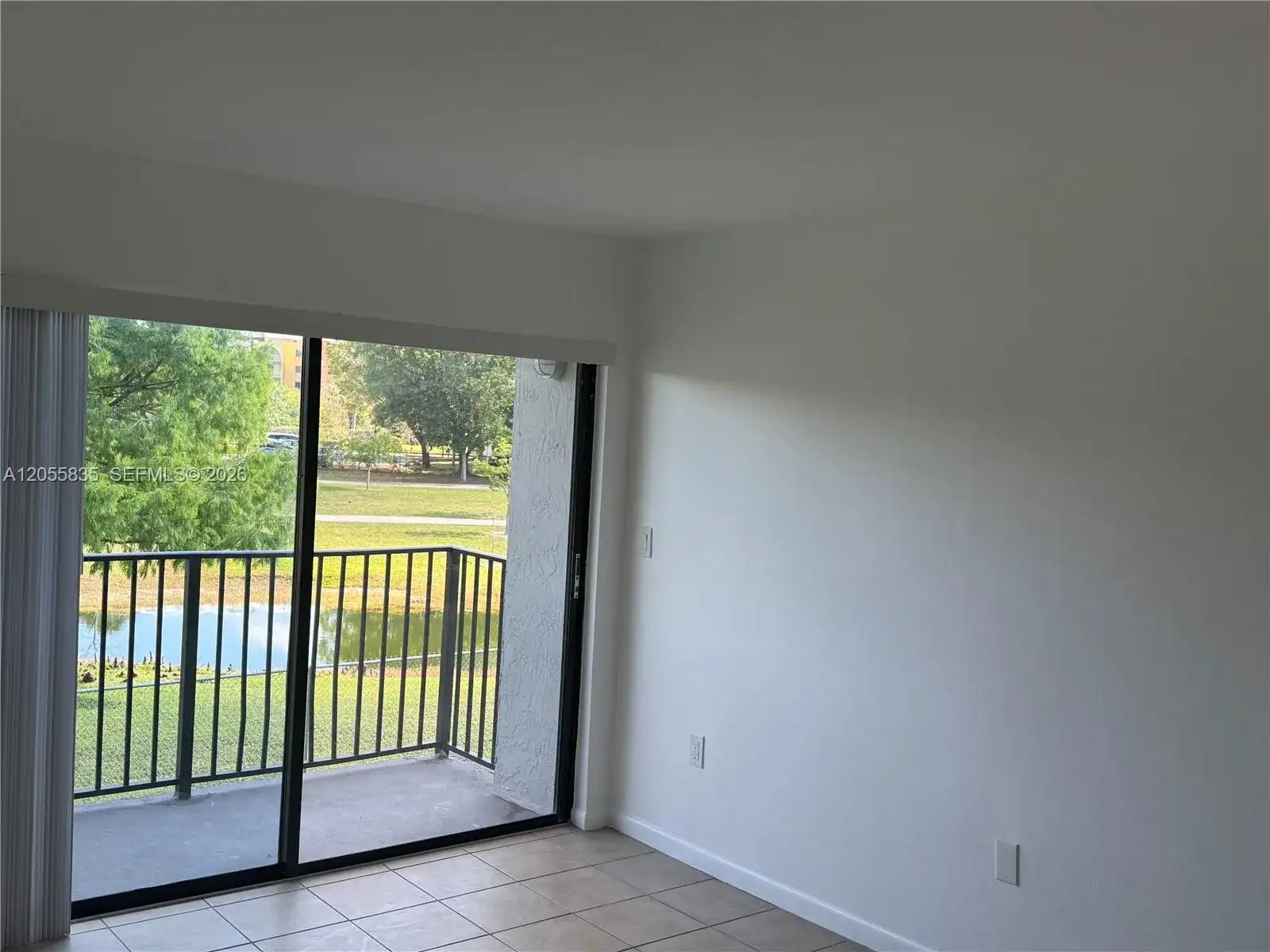 7195 NW 179th St # 211, Hialeah FL 33015 photo 2