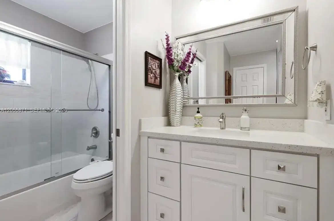 9860 Chestnut Tree # 0, Boynton Beach FL 33436 photo 2