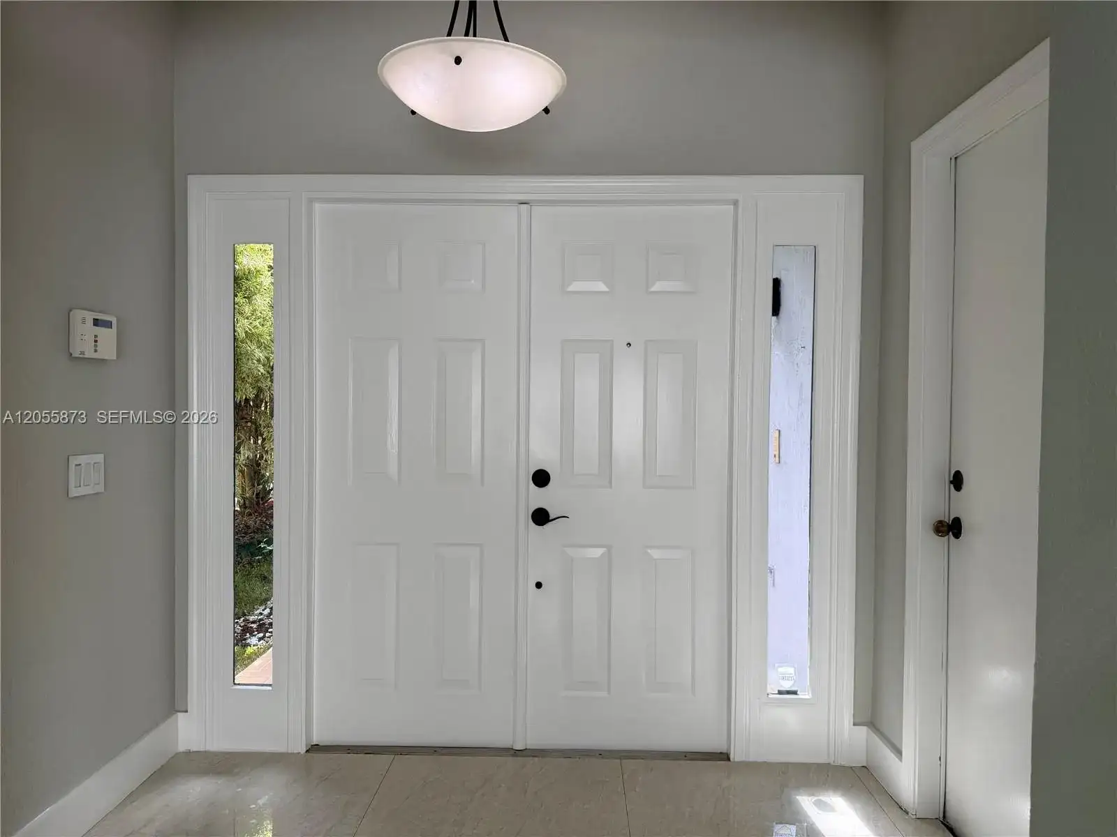 980 Golden Cane Dr, Weston FL 33327 photo 3