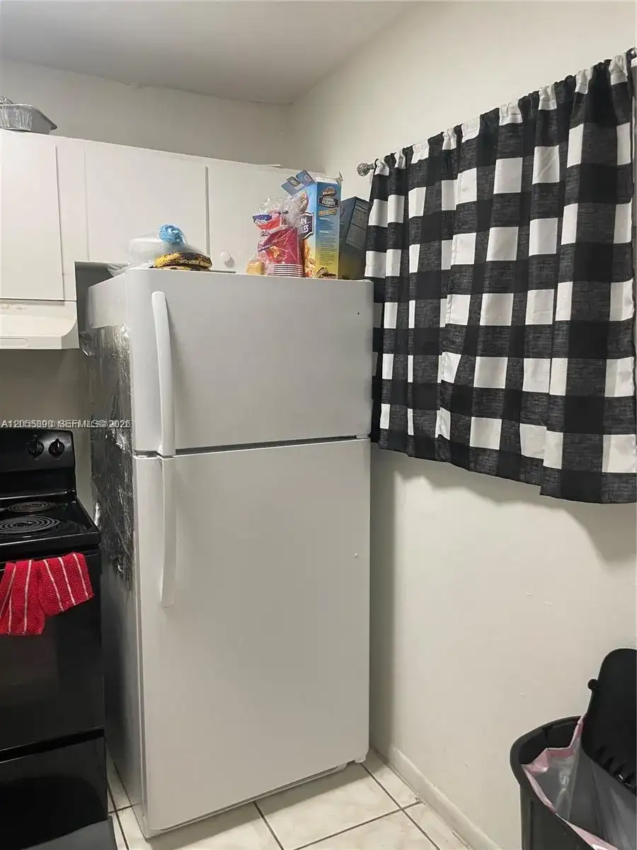 3610 NW 21st St # 311, Lauderdale Lakes FL 33311 photo 5