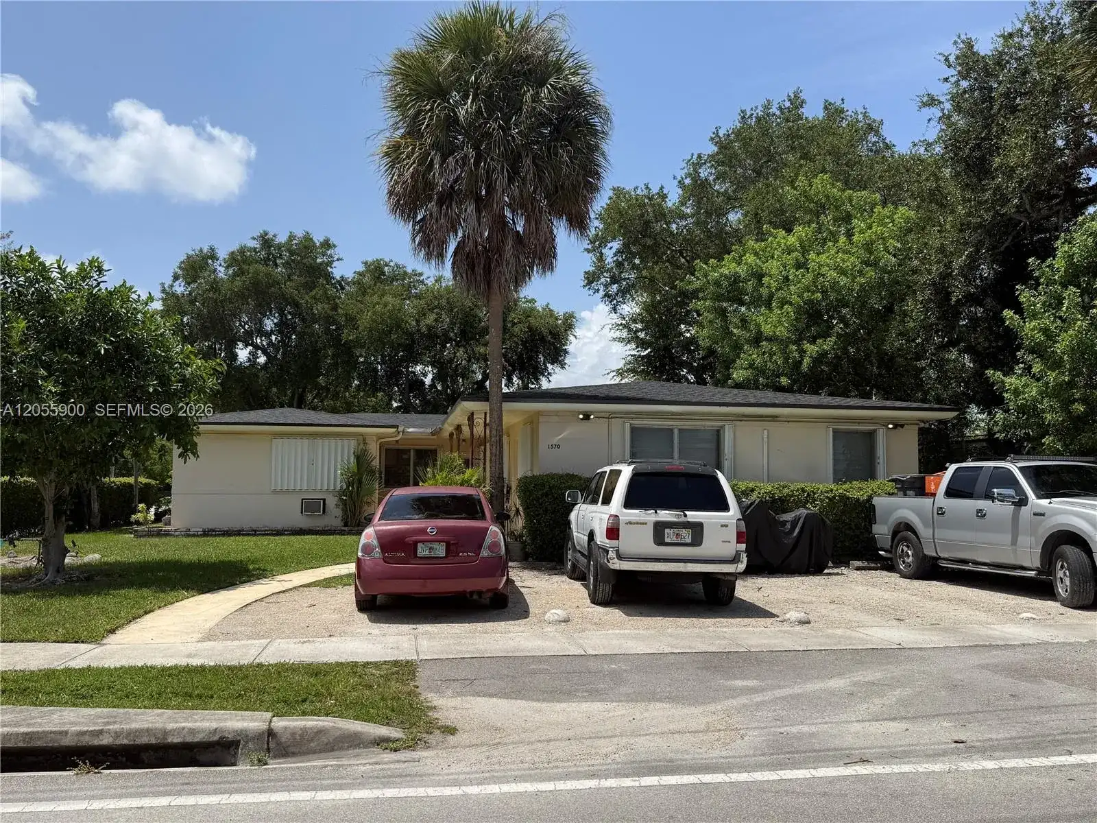 1570 NE 130th St, North Miami FL 33161 photo 5