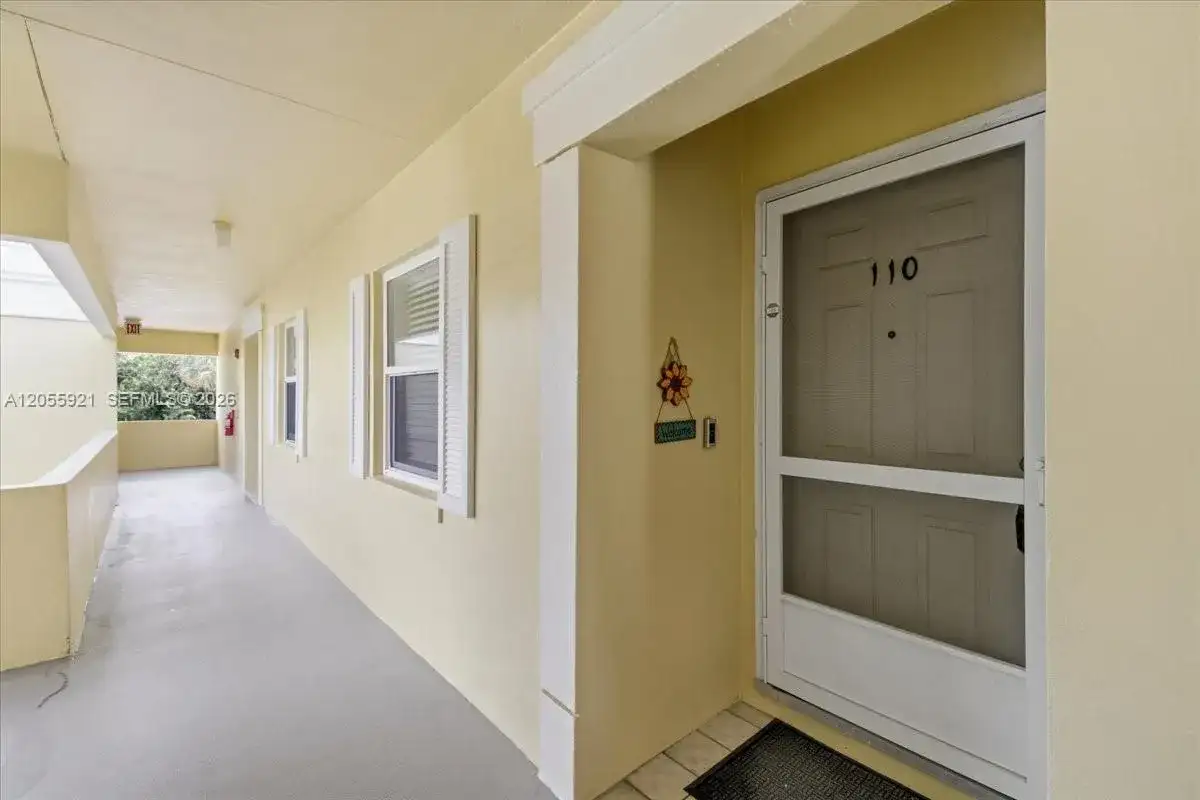 1600 SE Saint Lucie Blvd # 110, Stuart FL 34996 photo 4