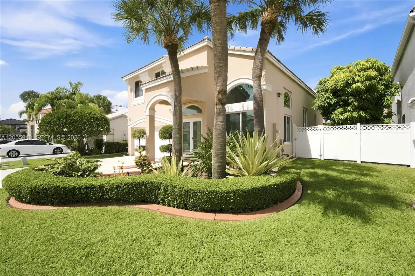 1457 NW 159th Ln, Pembroke Pines FL 33028 photo 3