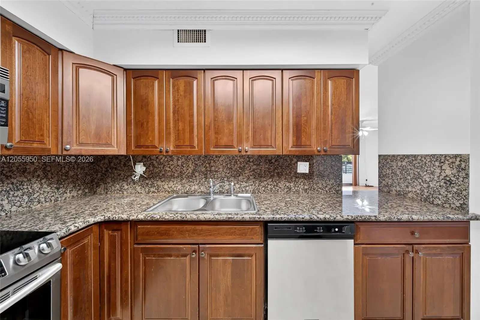 3600 Mystic Pointe Dr # 310, Aventura FL 33180 photo 5
