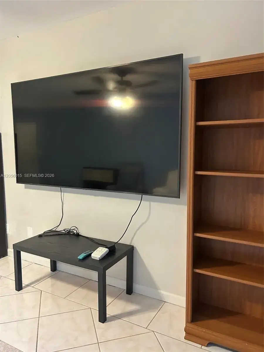 5921 Washington St # 128, Hollywood FL 33023 photo 4