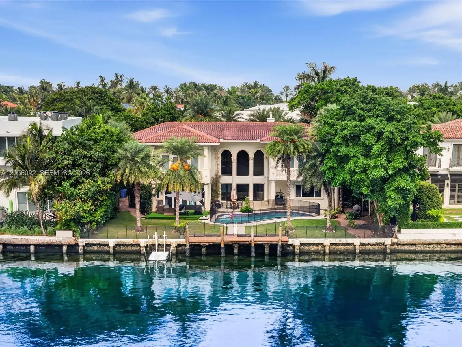 628 N Island, Golden Beach FL 33160 photo 2