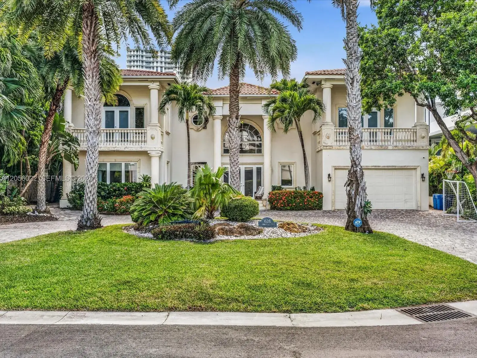 628 N Island, Golden Beach FL 33160 photo 4