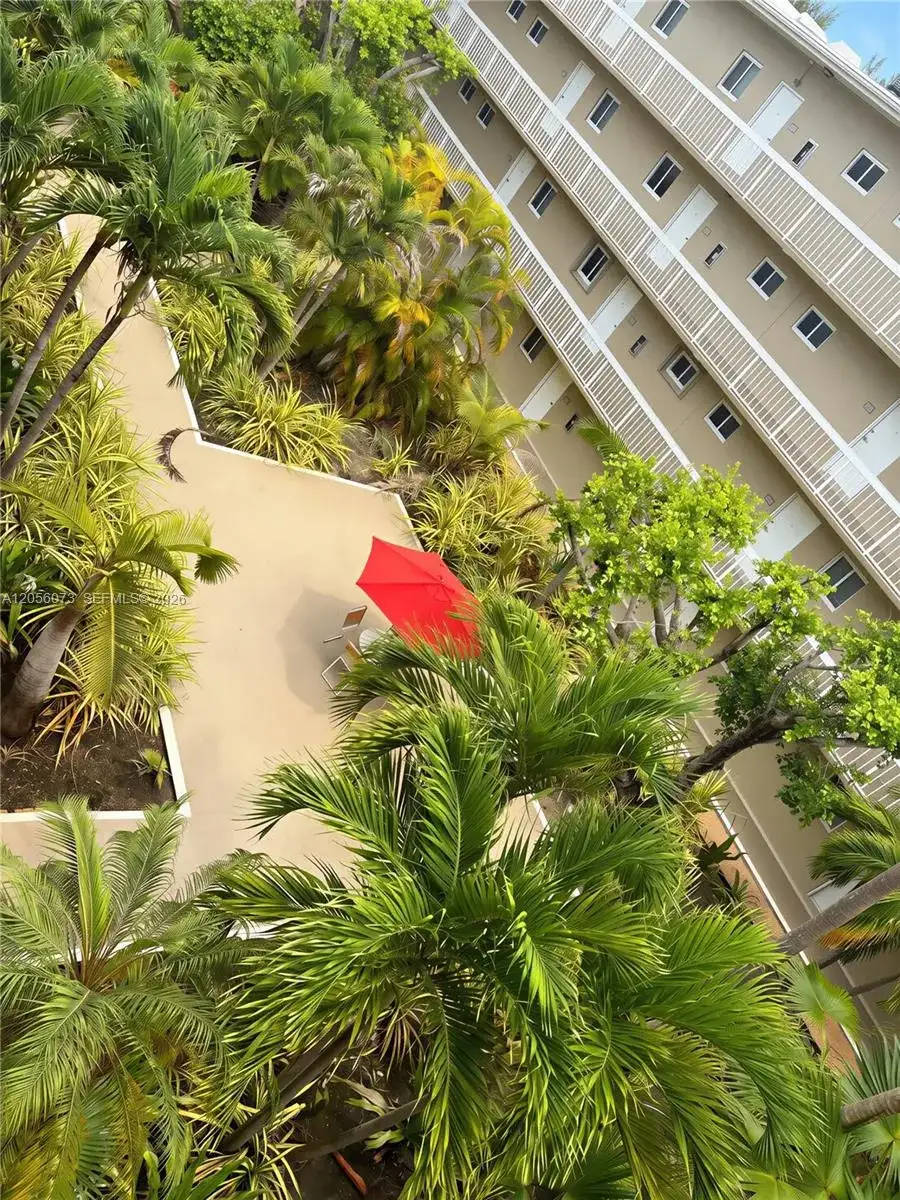 7860 Camino Real # 311, Miami FL 33143 photo 3