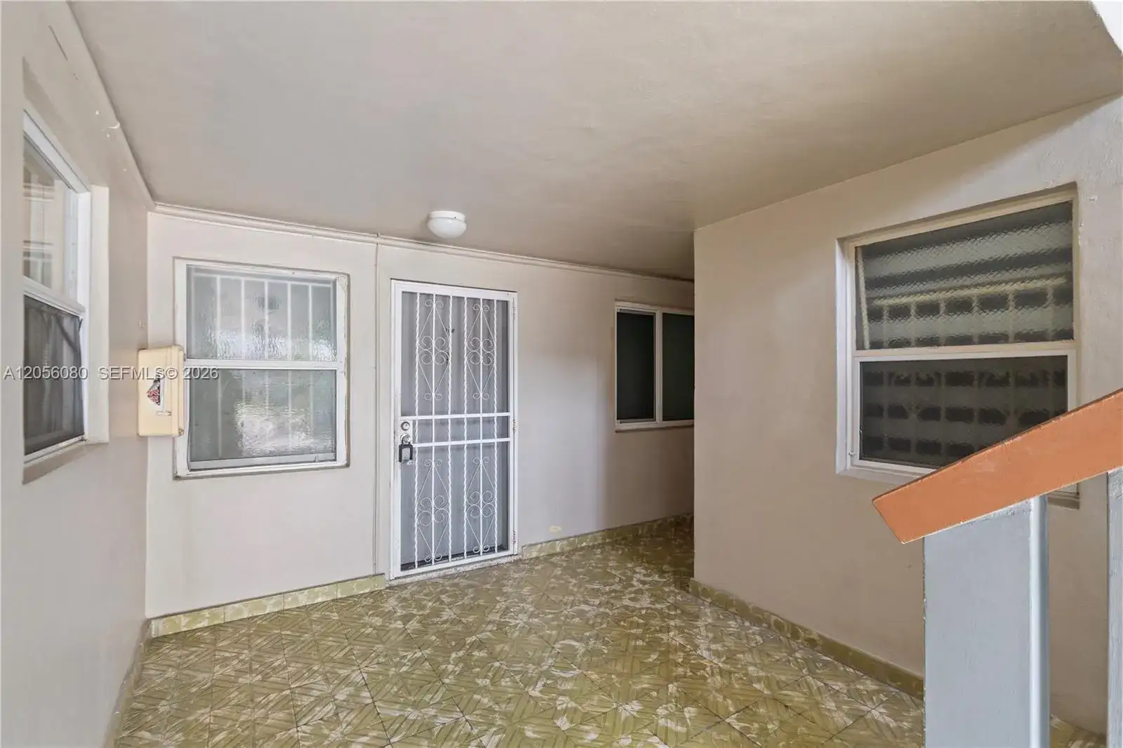 1250 W 26th Pl # 108, Hialeah FL 33010 photo 2
