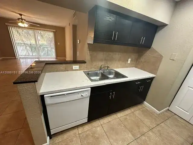 2830 NW 55th Ave # 2C, Lauderhill FL 33313 photo 2