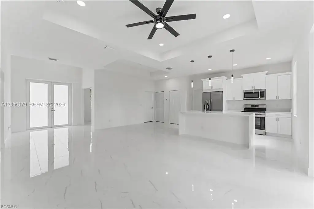 3111 40th Street W, Lehigh Acres FL 33971 photo 5