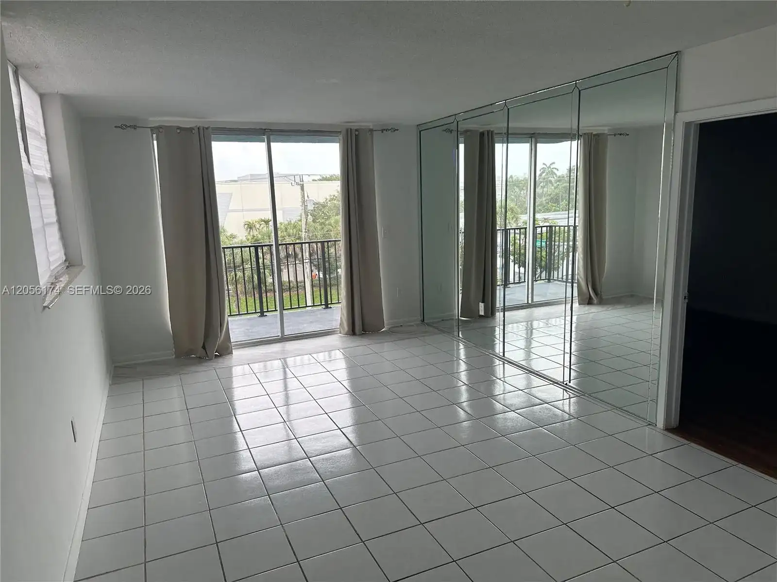 12590 NE 16th Ave # 411, North Miami FL 33161 photo 3