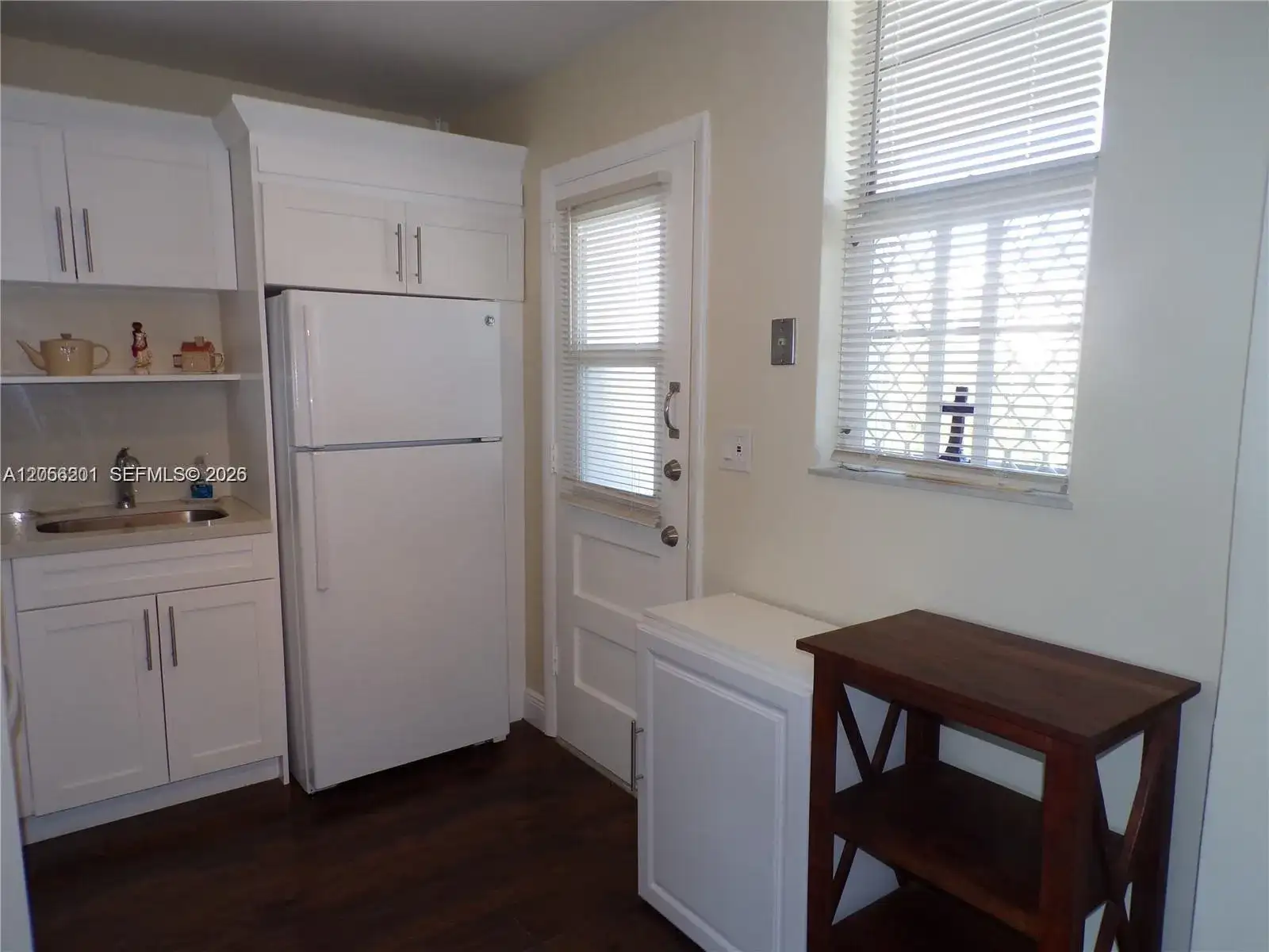 3020 Marcos Dr # 307, Aventura FL 33160 photo 4