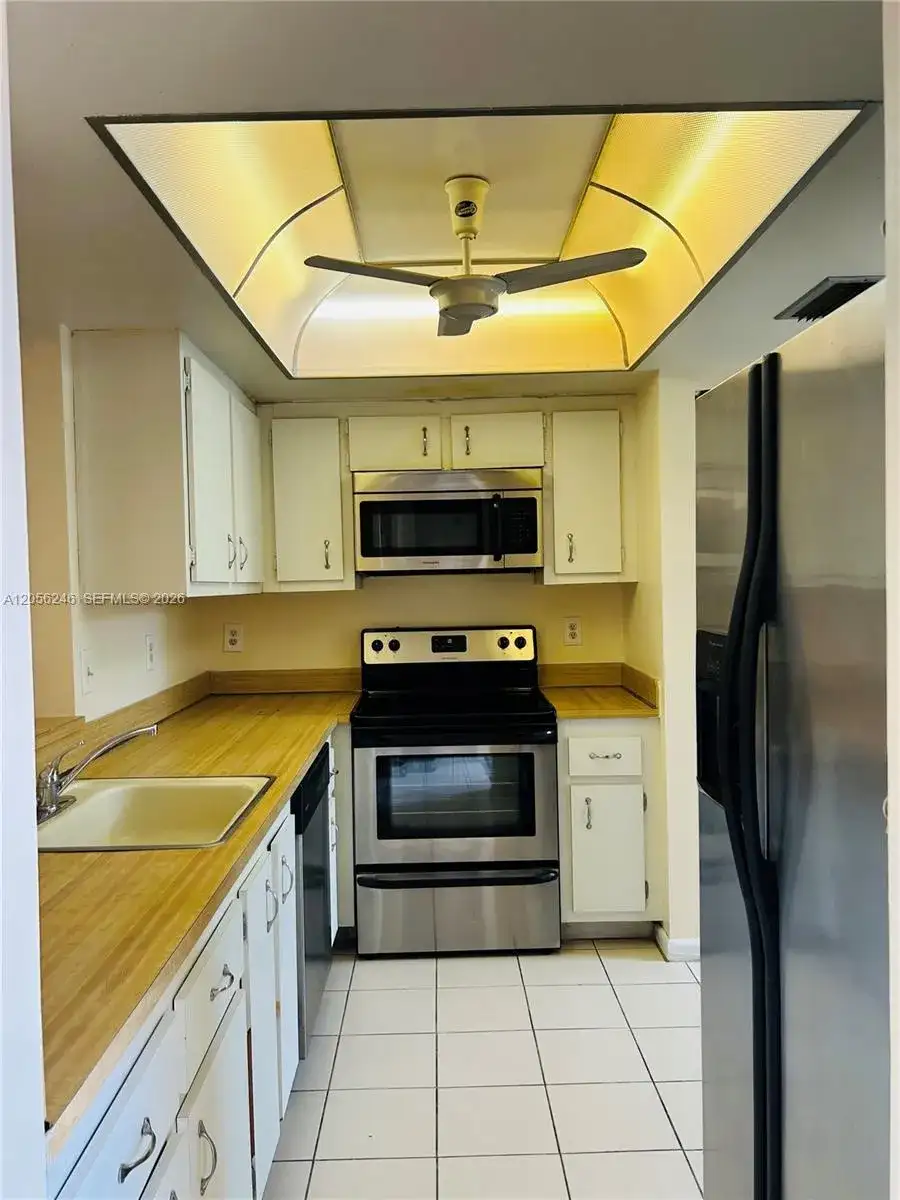 7355 NW 18th St # 104, Margate FL 33063 photo 4
