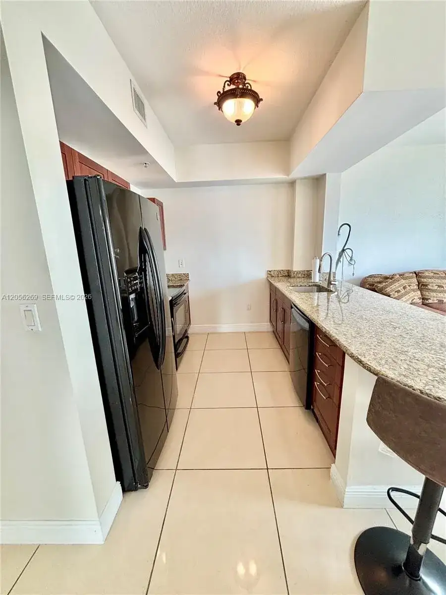 7290 SW 90th St # 606, Miami FL 33156 photo 2