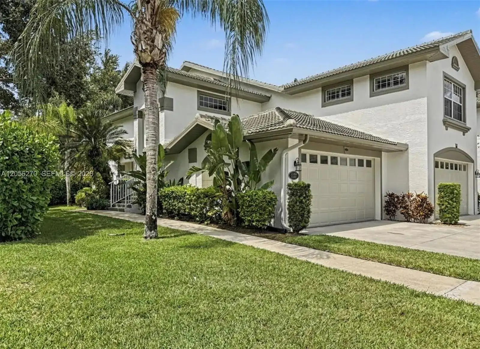8390 Big Acorn CIR # 1103, Naples FL 34119 photo 2