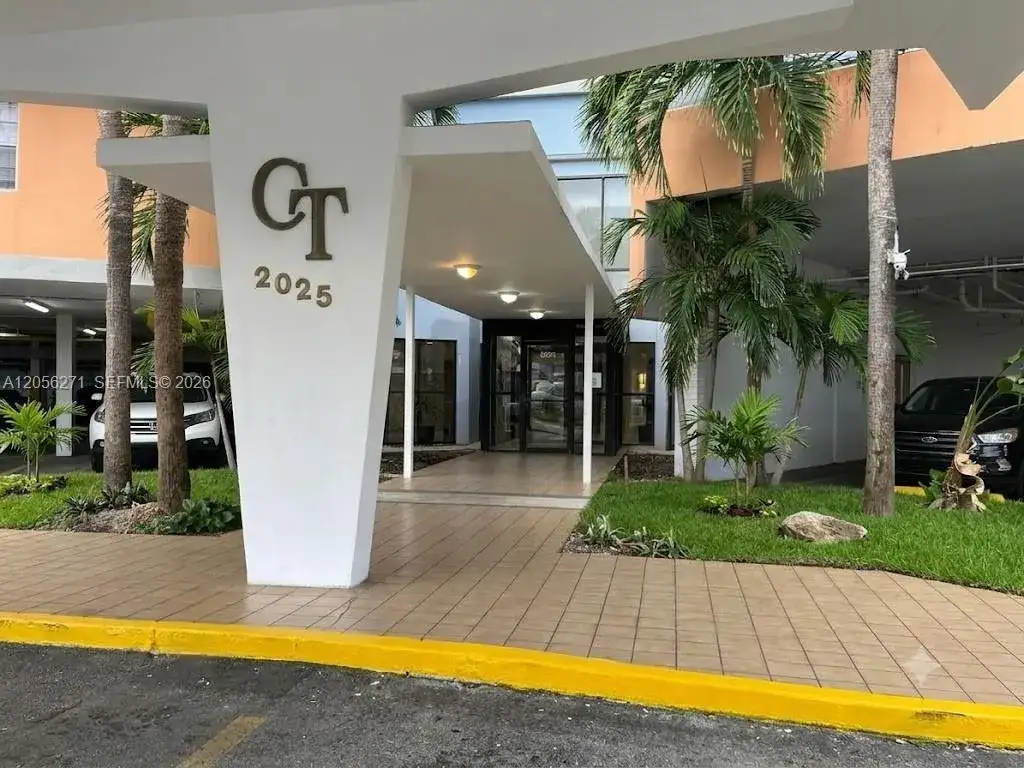 2025 NE 164 St # 408, North Miami Beach FL 33162 photo 2
