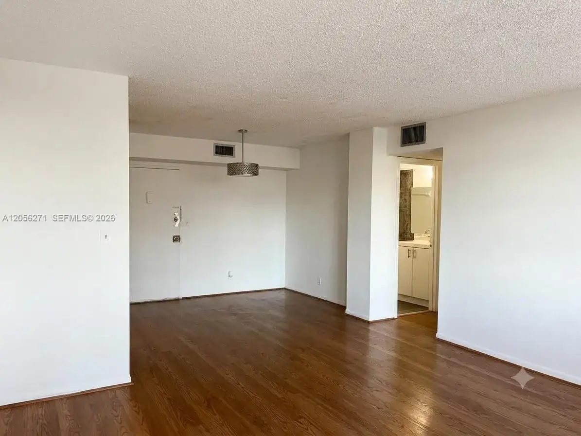 2025 NE 164 St # 408, North Miami Beach FL 33162 photo 4