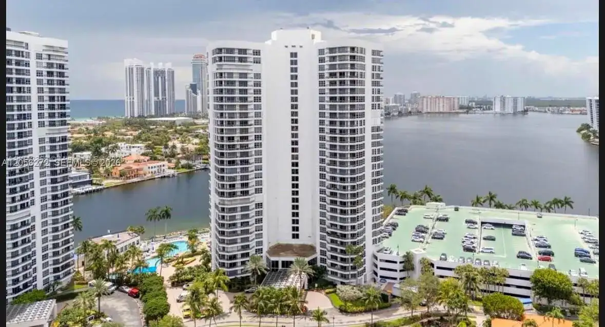 19101 NE 36th Ct # 304, Aventura FL 33180 photo 2