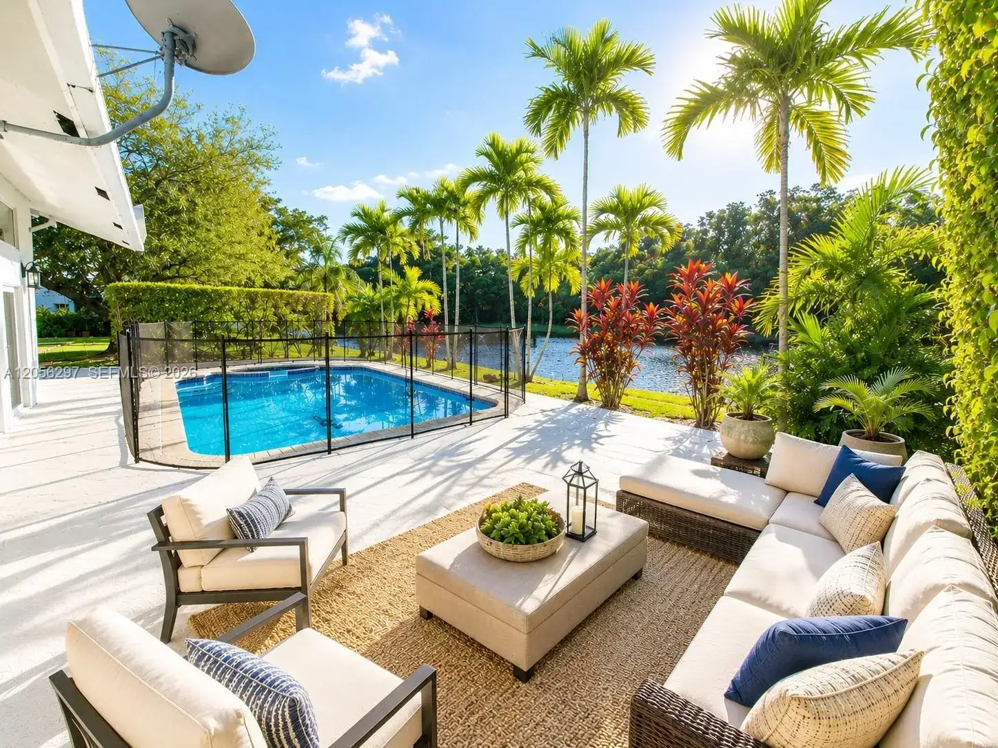 569 Spinnaker # 0, Weston FL 33326 photo 3