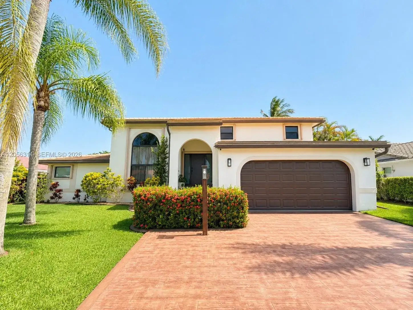 15832 Stonetower St, Davie FL 33331 photo 3