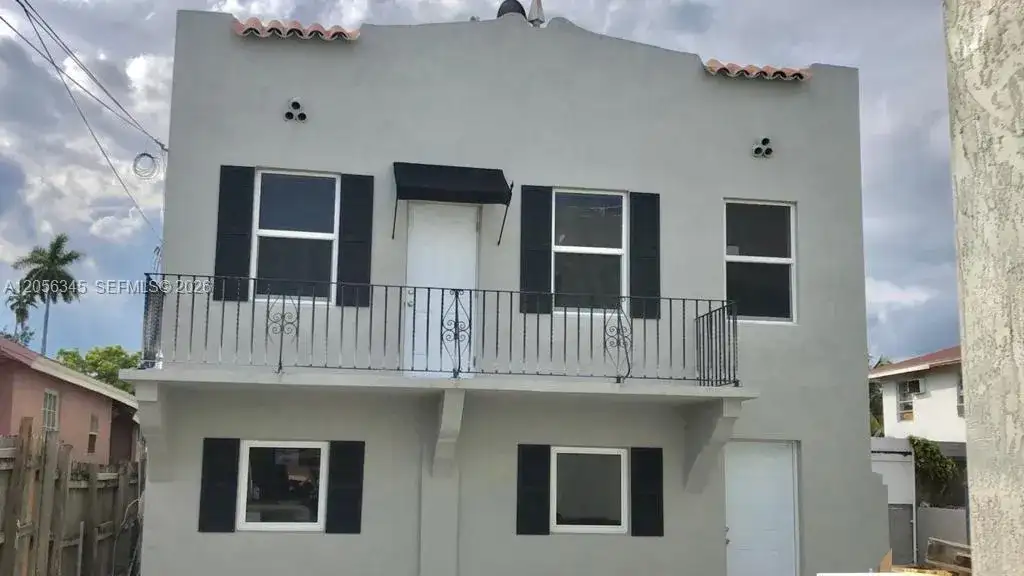 1700 NW 22 CT # 5, Miami FL 33125 photo 2