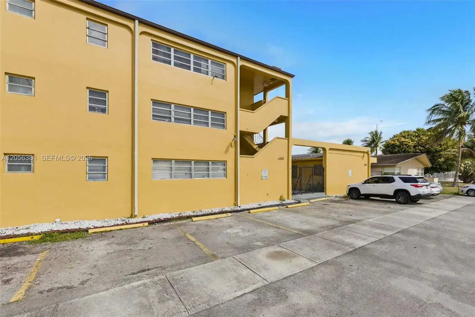 465 E 28th St # 10, Hialeah FL 33013 photo 2