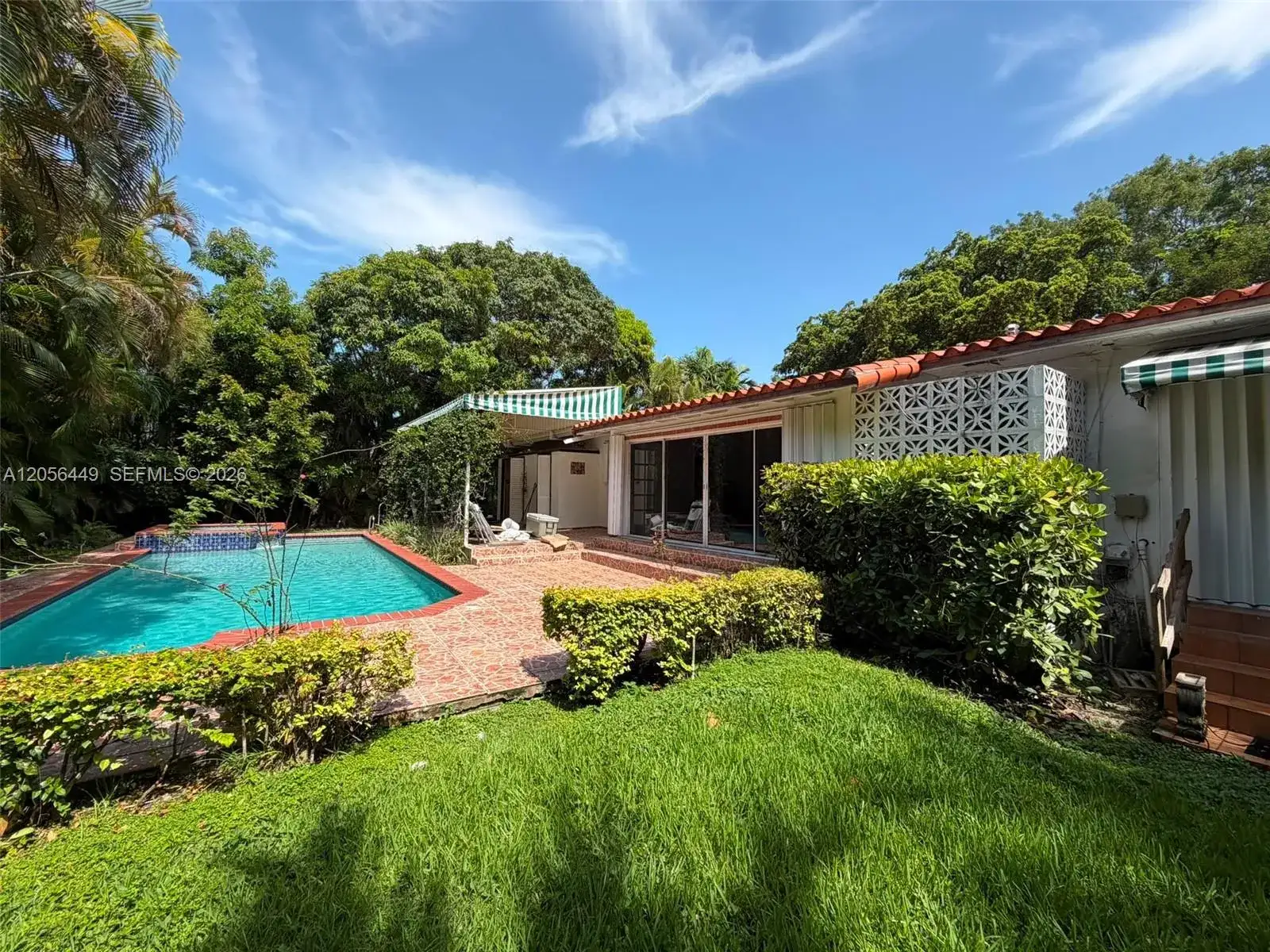 1540 Dorado Ave, Coral Gables FL 33146 photo 3