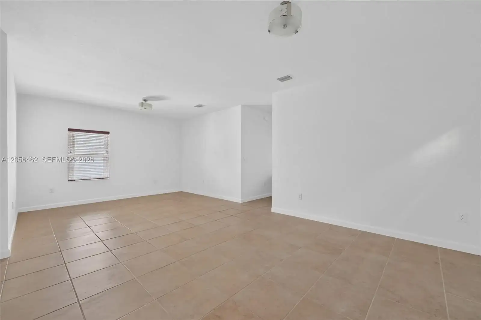 236 SE 32nd Ave, Homestead FL 33033 photo 4