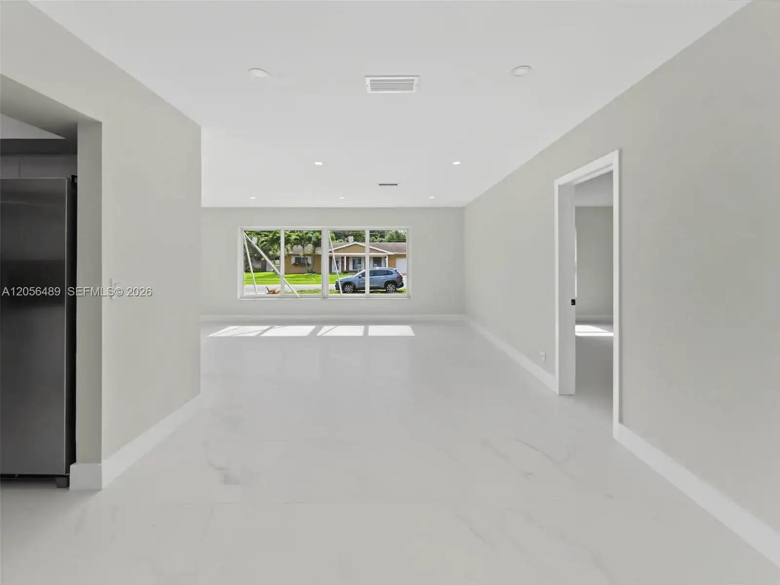 861 NW 72nd Ave, Plantation FL 33317 photo 3