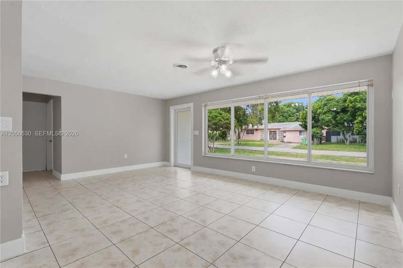6581 NW 22nd St, Sunrise FL 33313 photo 4