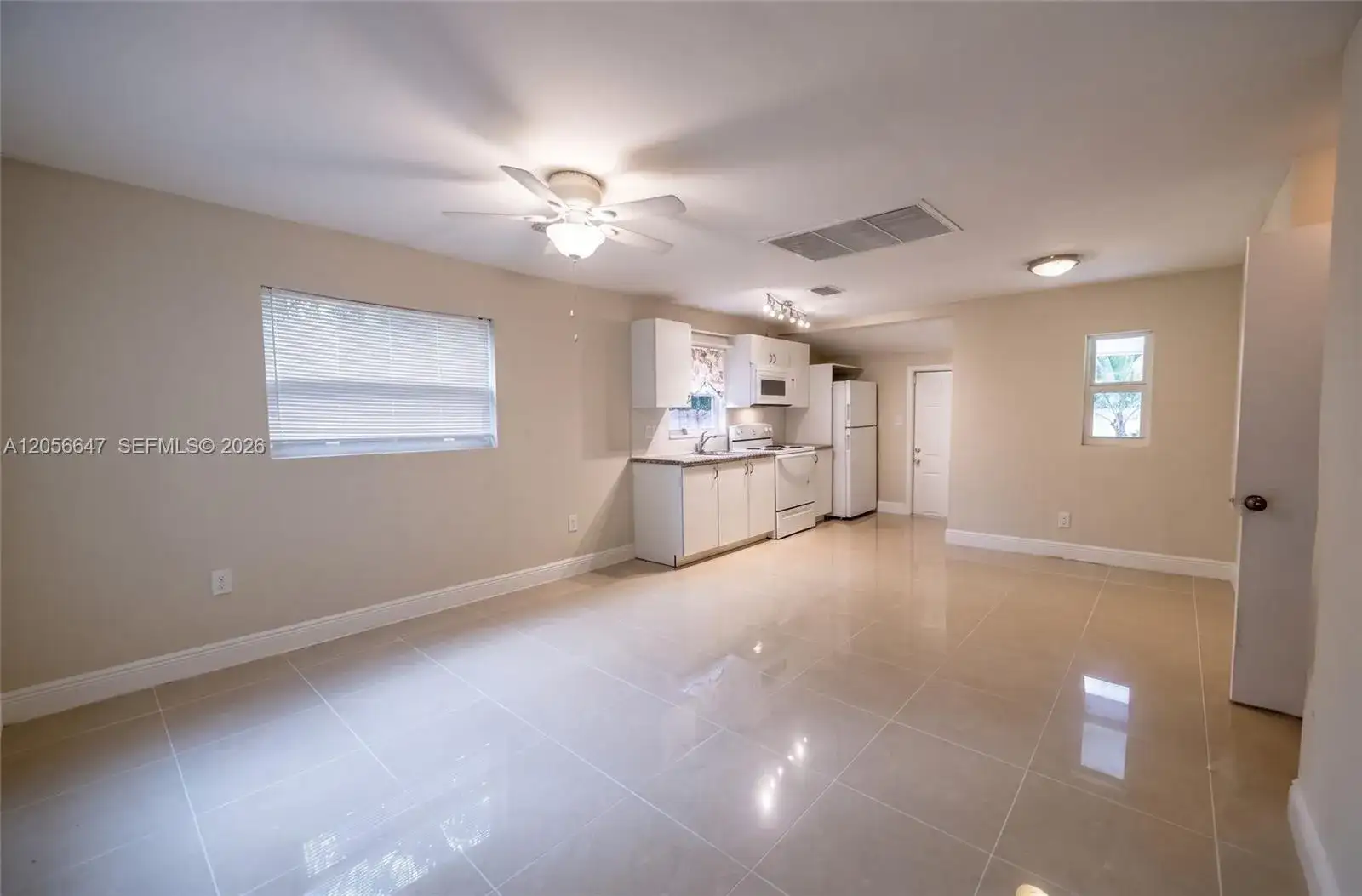 2241 Madison St, Hollywood FL 33020 photo 2