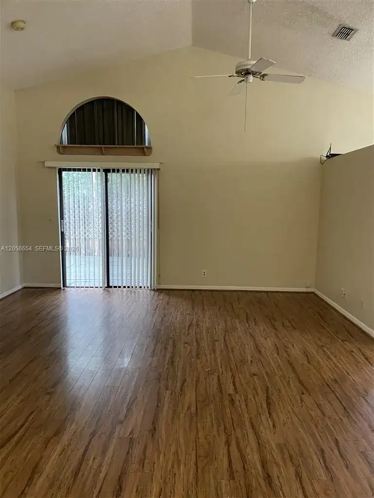 308 Bishop Rd, North Lauderdale FL 33068 photo 5