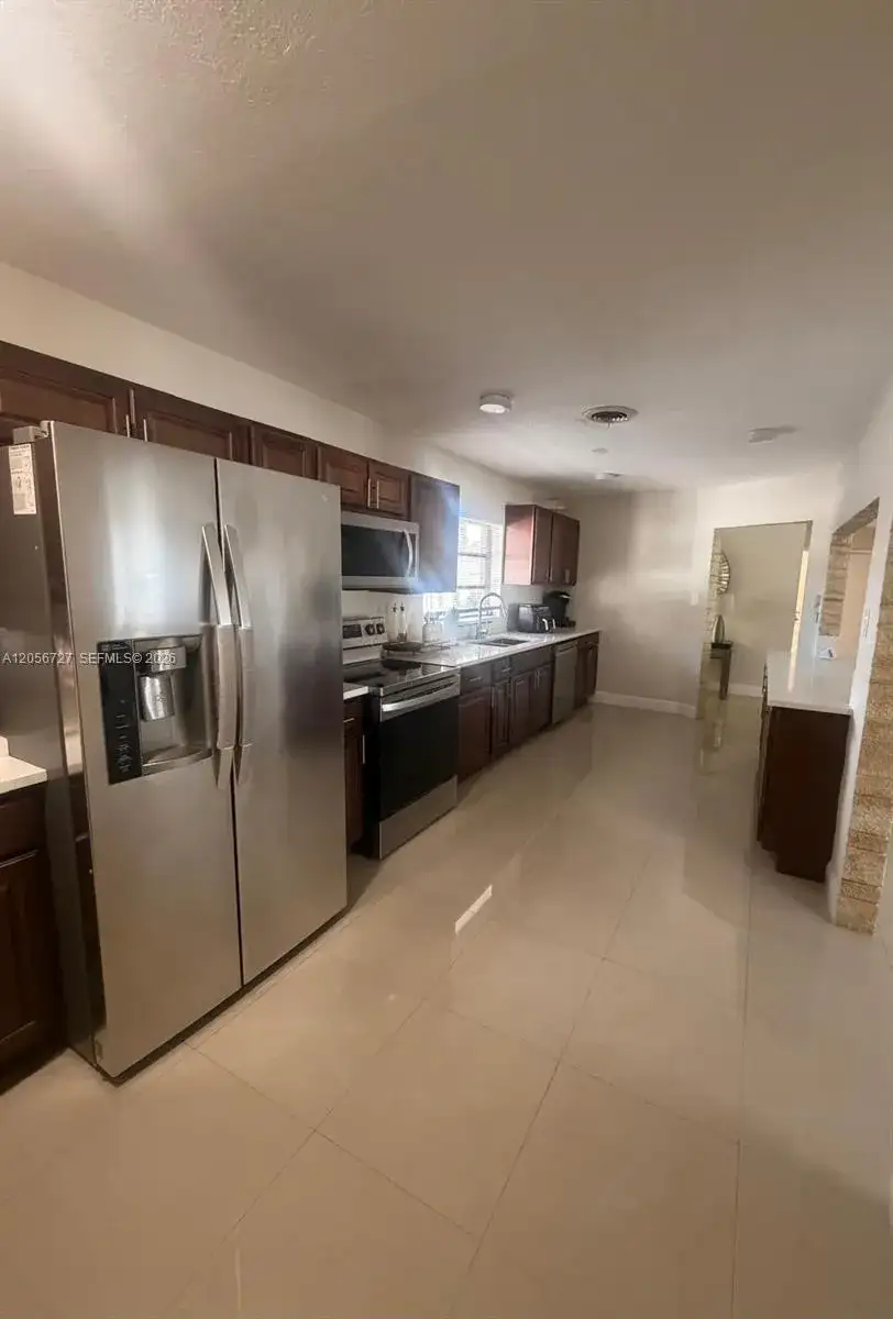 6790 SW 10th Ct # 6790, Pembroke Pines FL 33023 photo 3