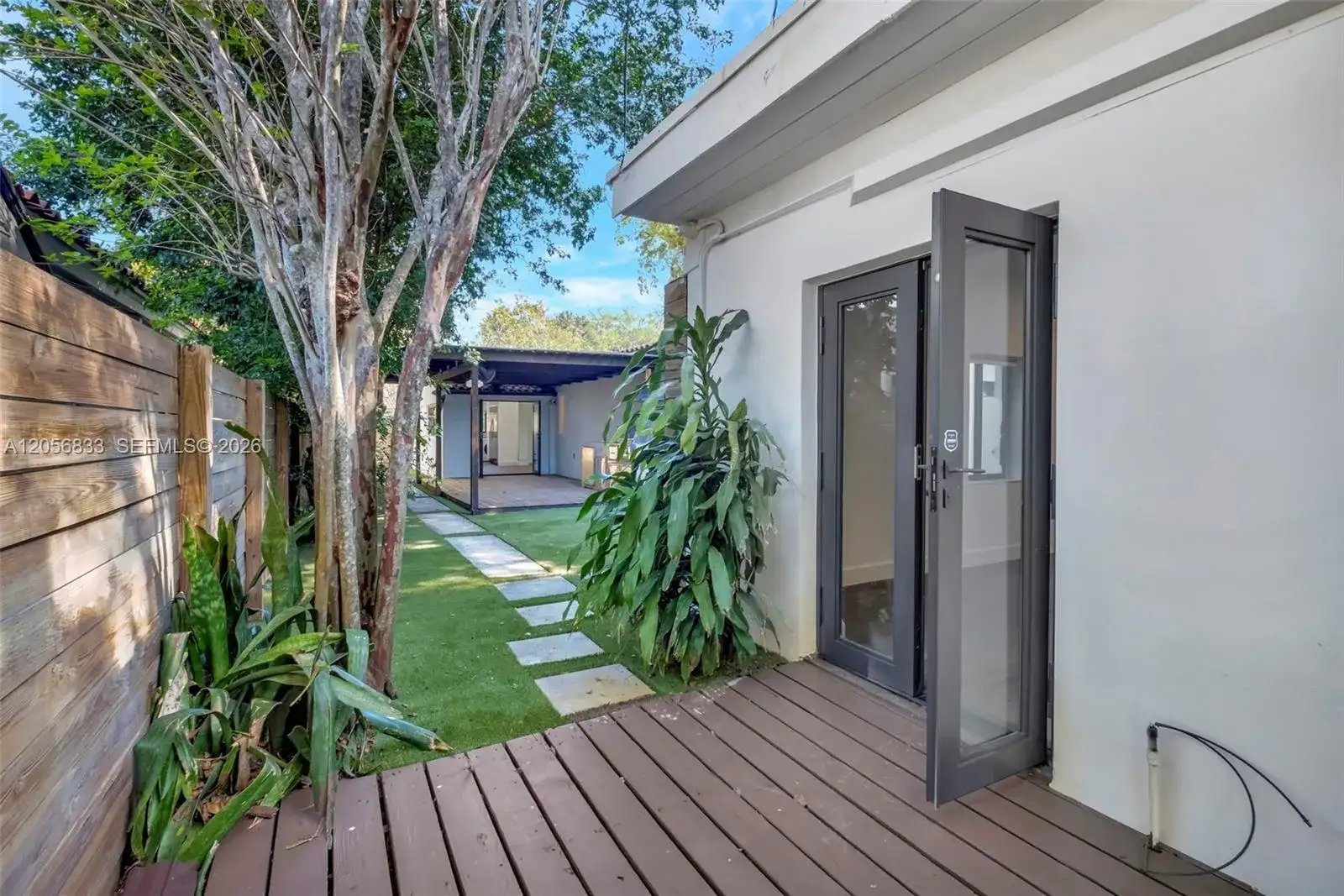 2198 NE 183rd St, North Miami Beach FL 33179 photo 5