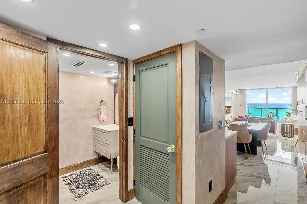 2457 Collins Ave # 1603, Miami Beach FL 33140 photo 2