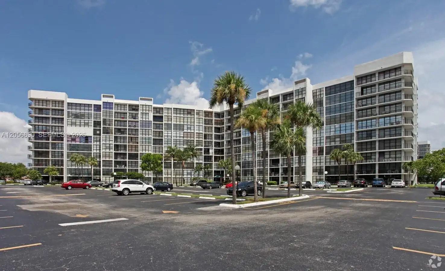 800 Parkview Dr # 410, Hallandale Beach FL 33009 photo 4