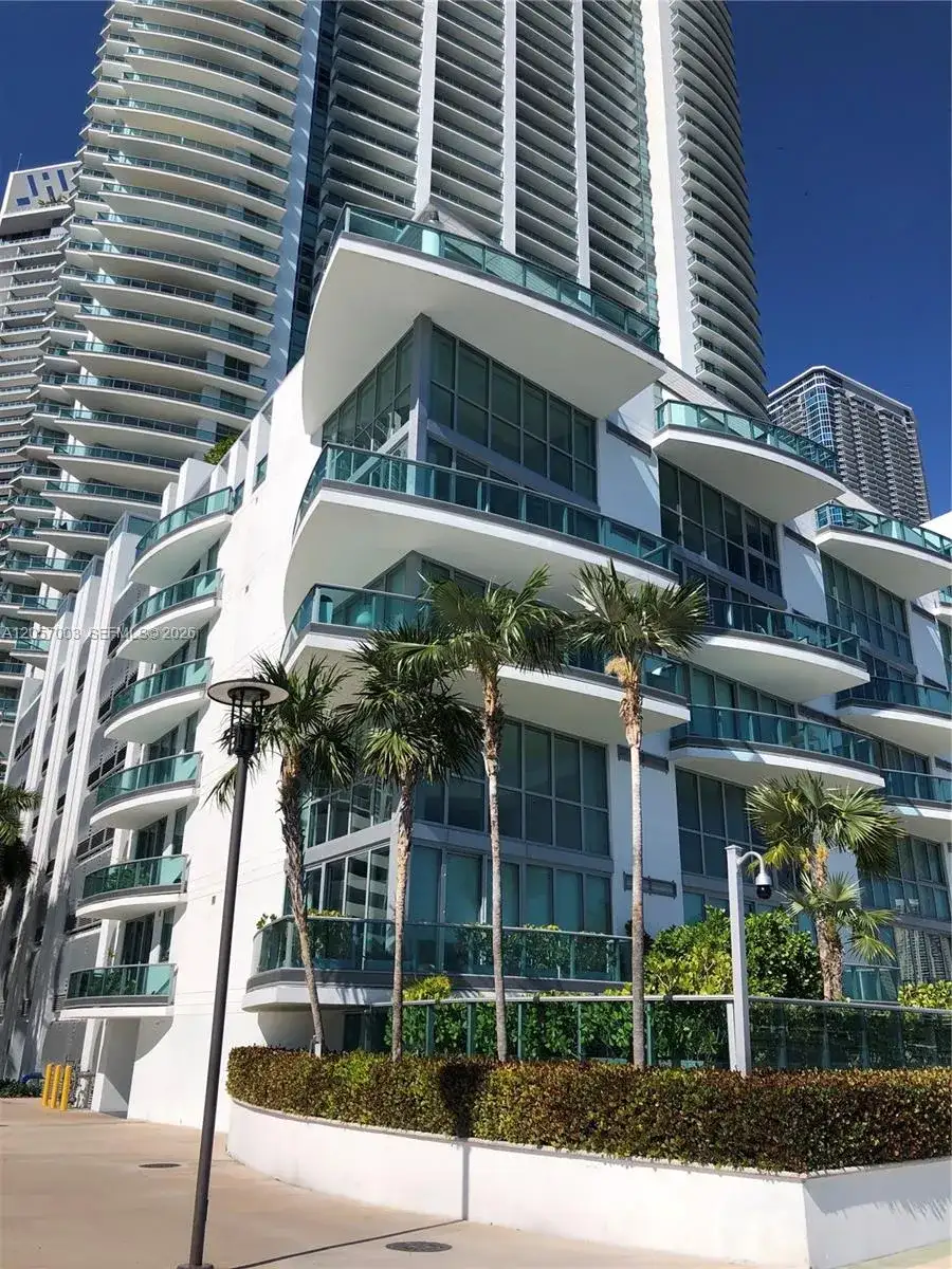 1331 Brickell Bay Dr # 48, Miami FL 33131 photo 3