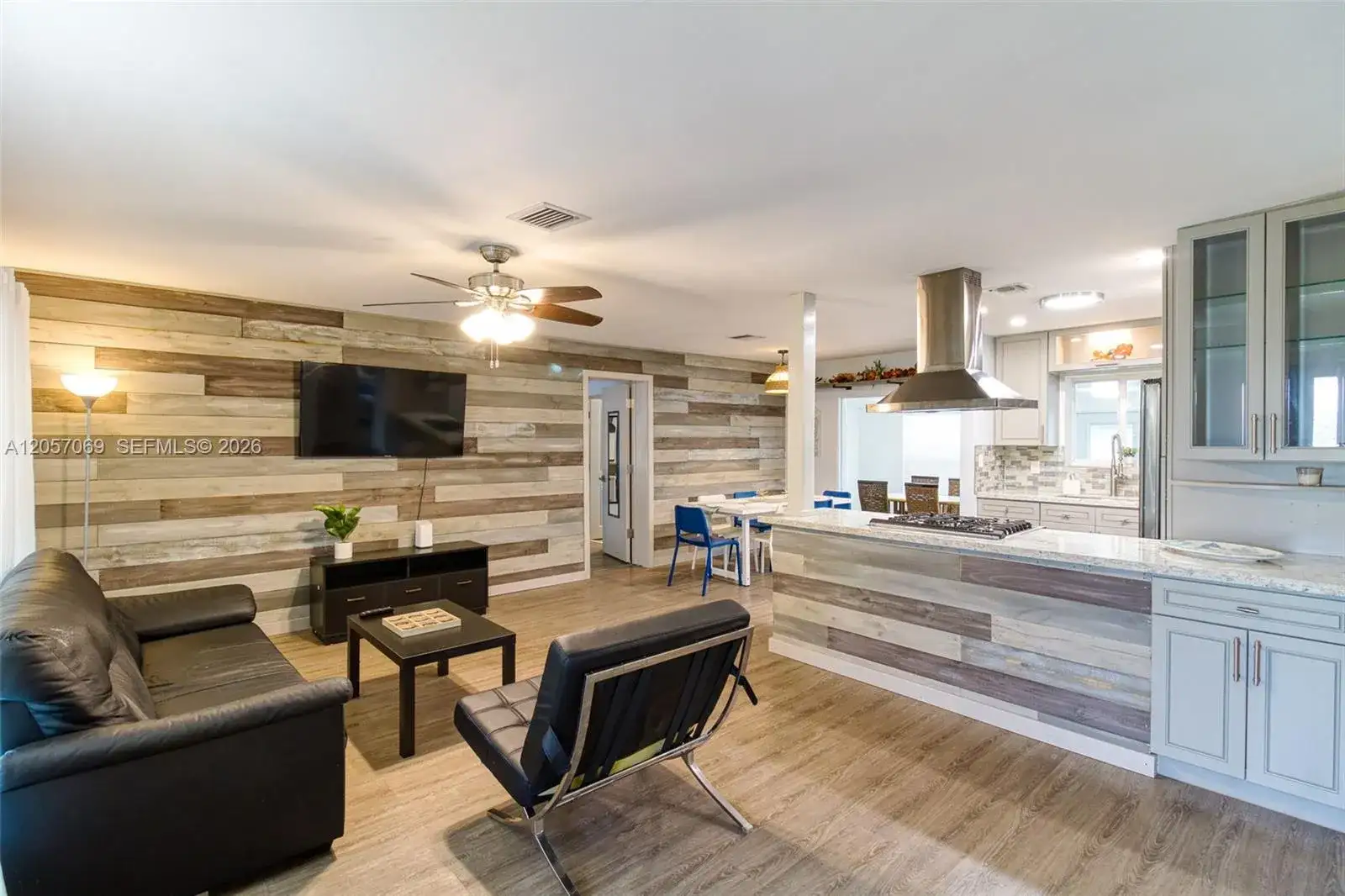 3039 Grant St, Hollywood FL 33021 photo 3