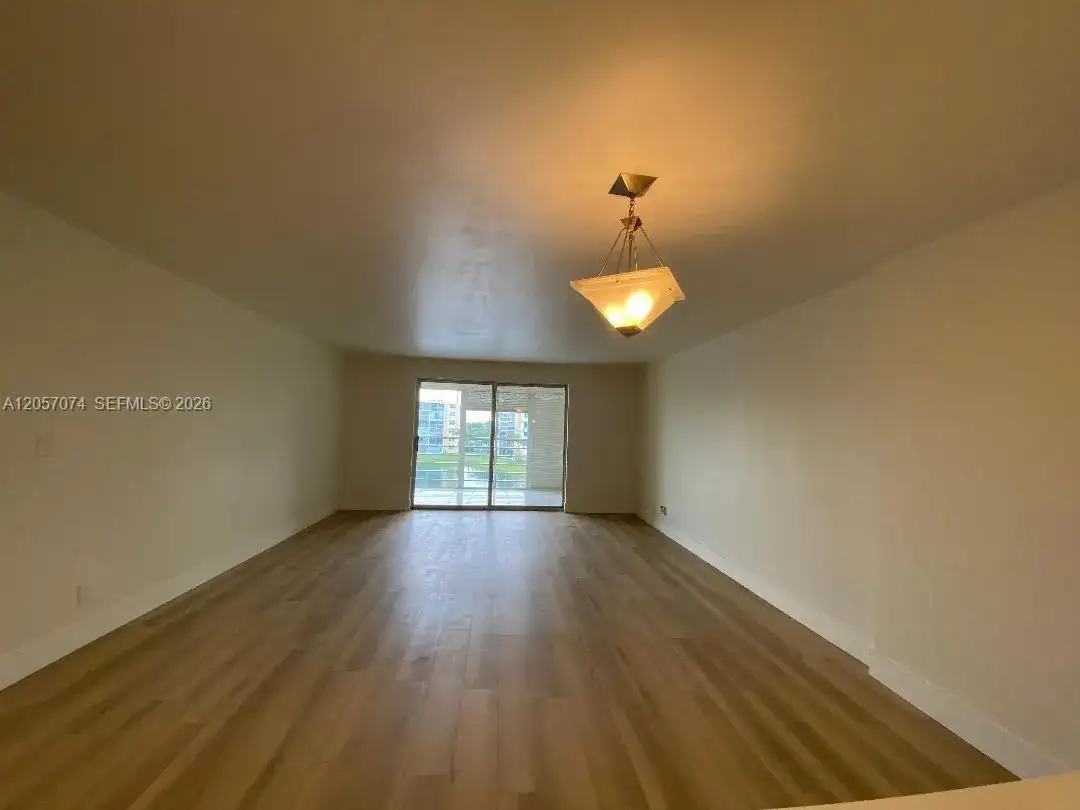 401 SE 3rd St # 405, Dania Beach FL 33004 photo 2