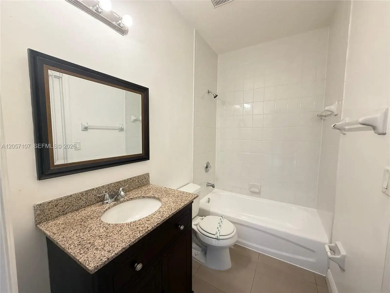 7663 N Southwood Cir, Davie FL 33328 photo 5