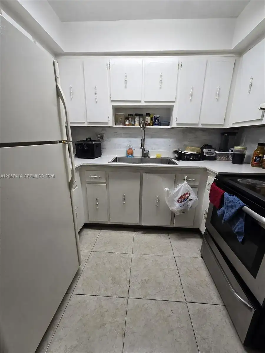 3735 NW 116th Ter, Coral Springs FL 33065 photo 3